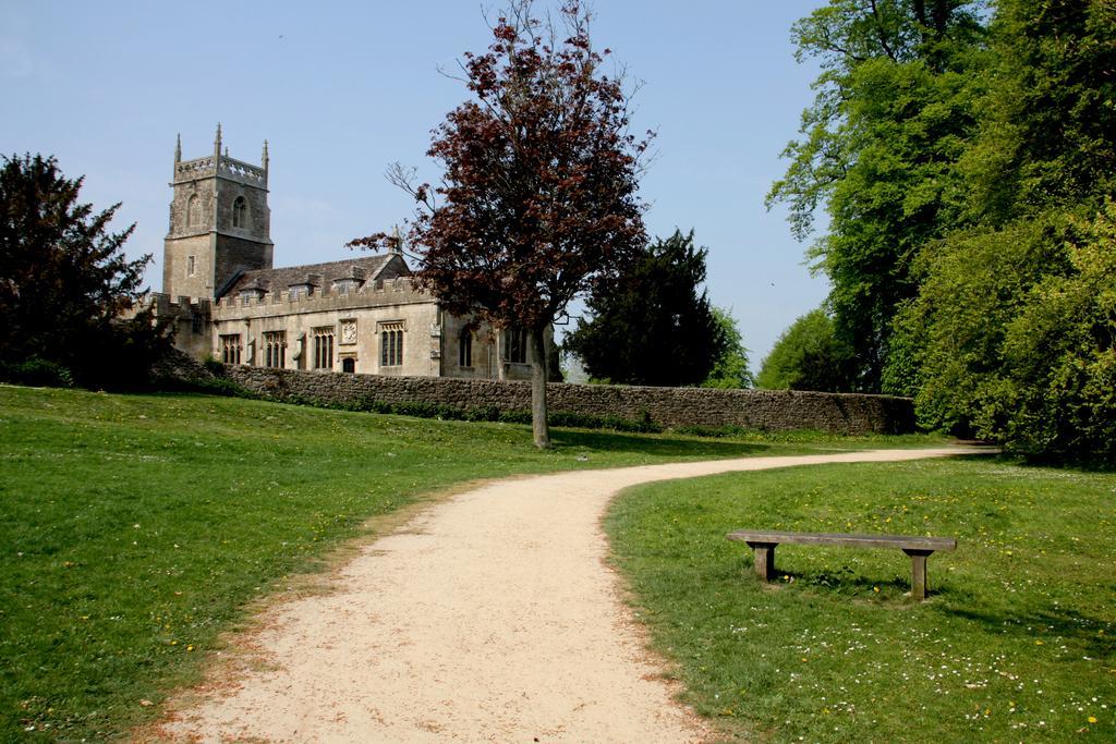 Lydiard Park Hotel & Conference Centre سويندون المظهر الخارجي الصورة